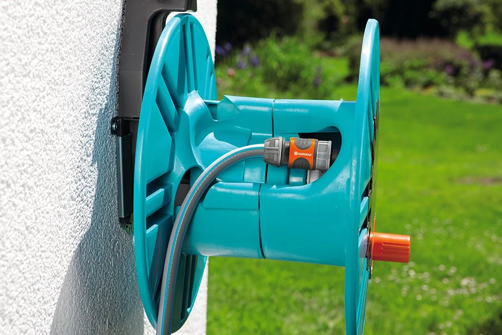 Gardena Classic Wall-Mounted Hose Reel W/ Hose Guide - 2650 - Image 3