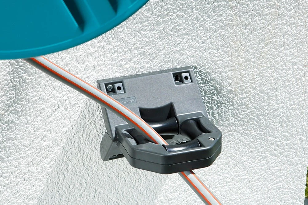 Gardena Classic Wall-Mounted Hose Reel W/ Hose Guide - 2650 - Image 4