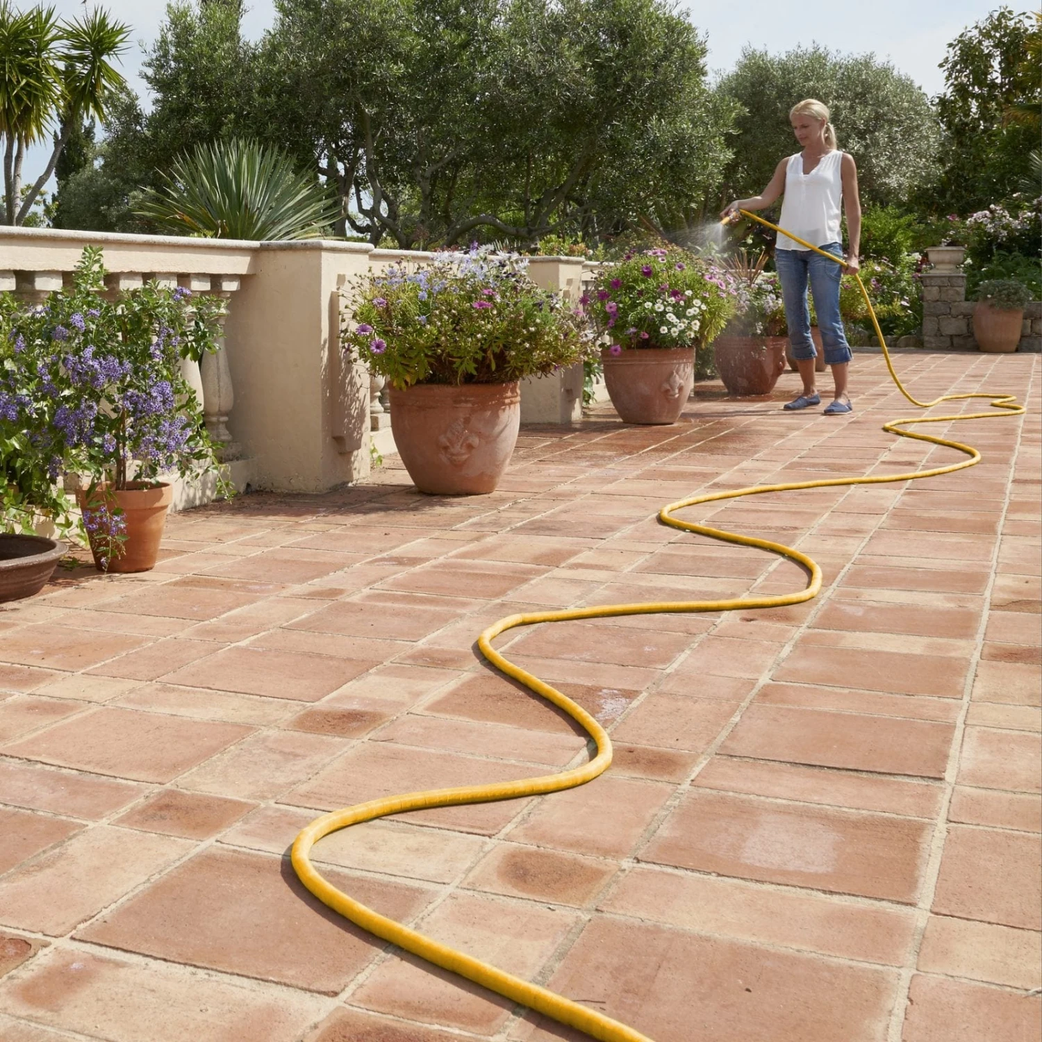 Hozelock Superhoze 30m Expanding Hose - 8230 - Image 3