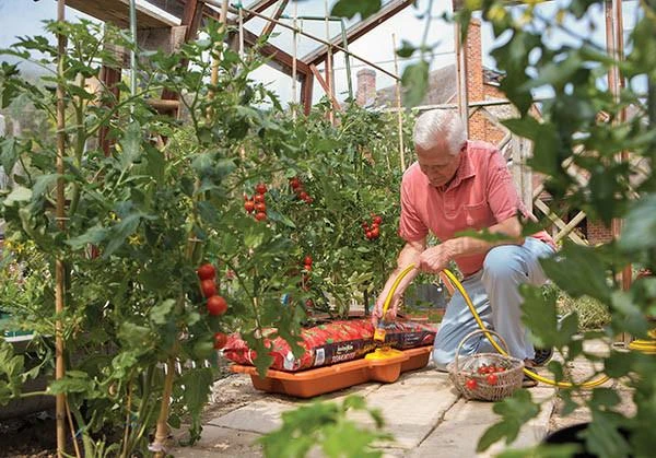 Hozelock Growbag Watering Kit - 2810 - Image 2